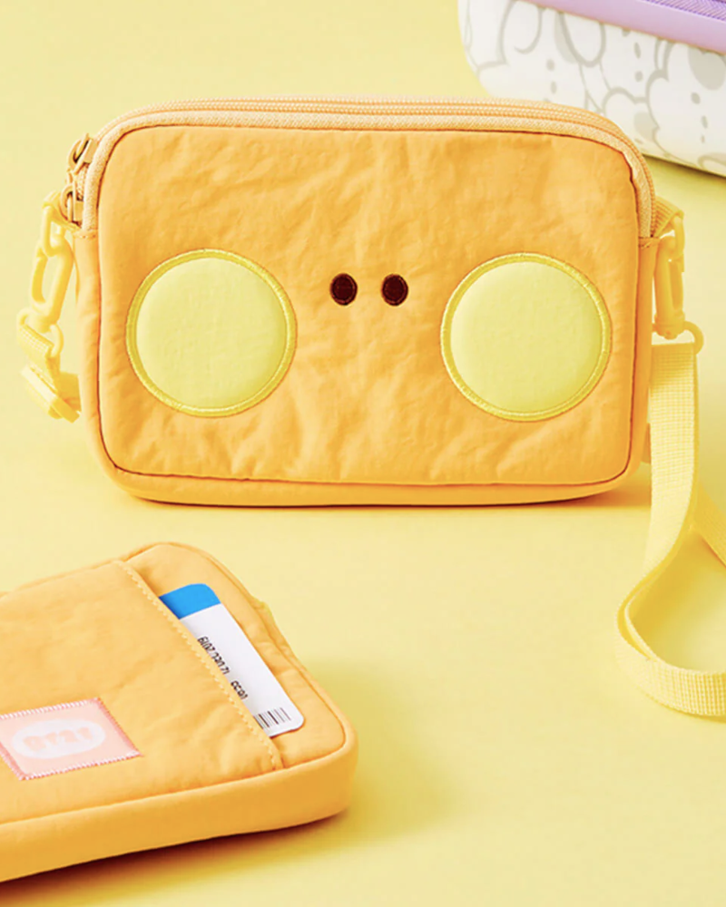 BT21 SHOOKY minini Travel Crossbody Bag