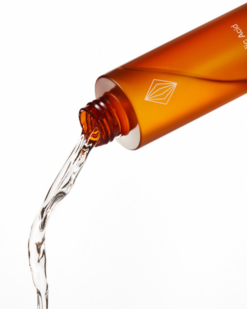 Eau de préparation à 5 % d'acide mandélique de Wishtrend