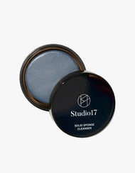 Studio 17 Brush & Puff Cleanser
