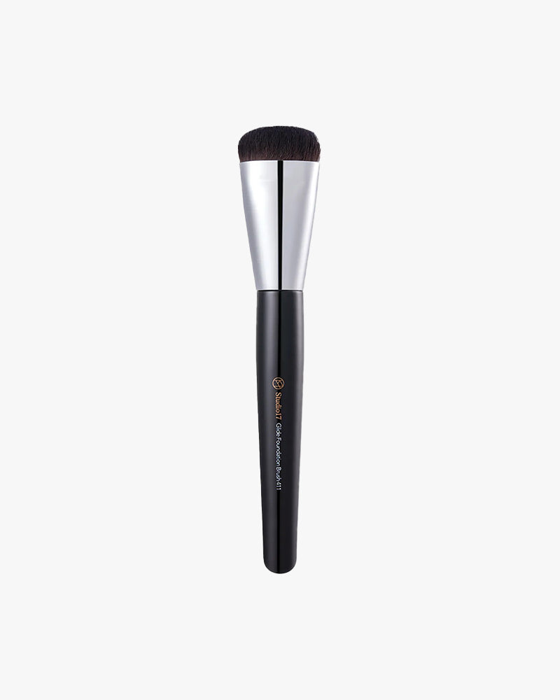 Studio 17 Glide Foundation Brush 411