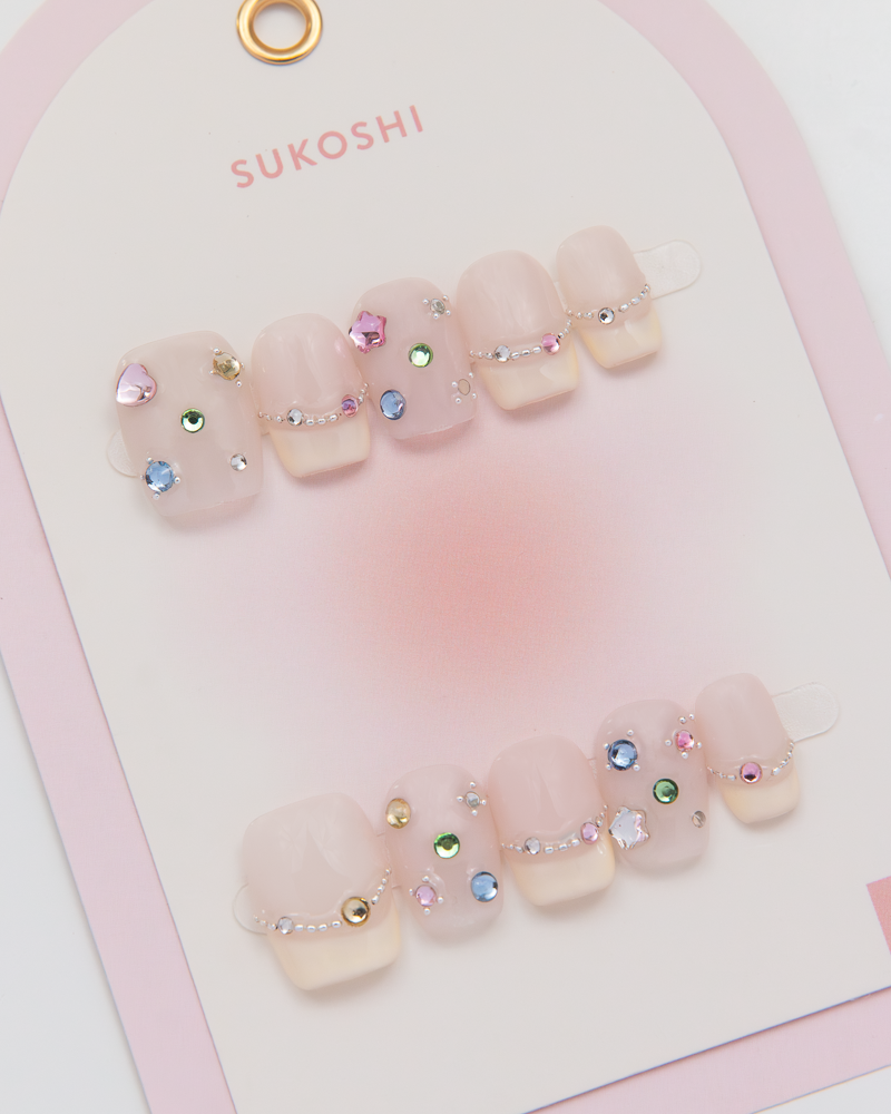 SUKOSHI Handmade Press-On Nails Gummy Bear