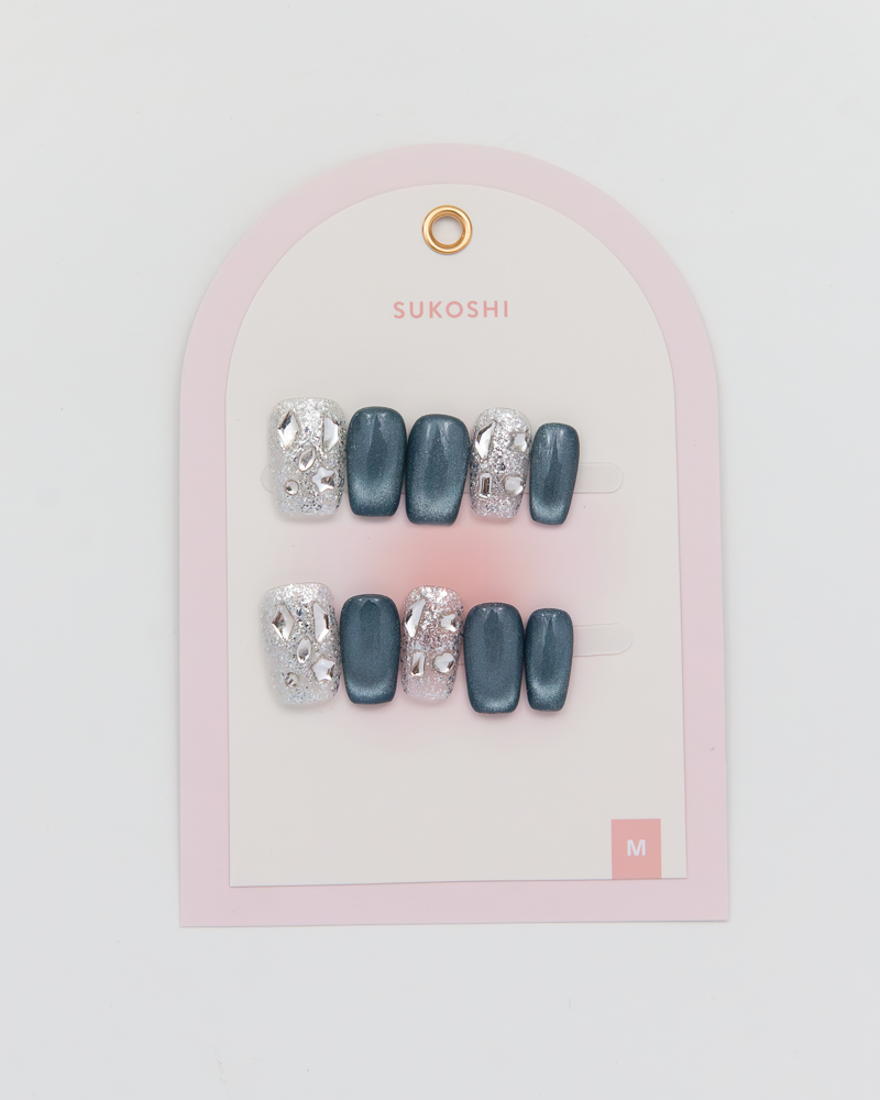SUKOSHI Handmade Press-On Nails Cosmic Crush