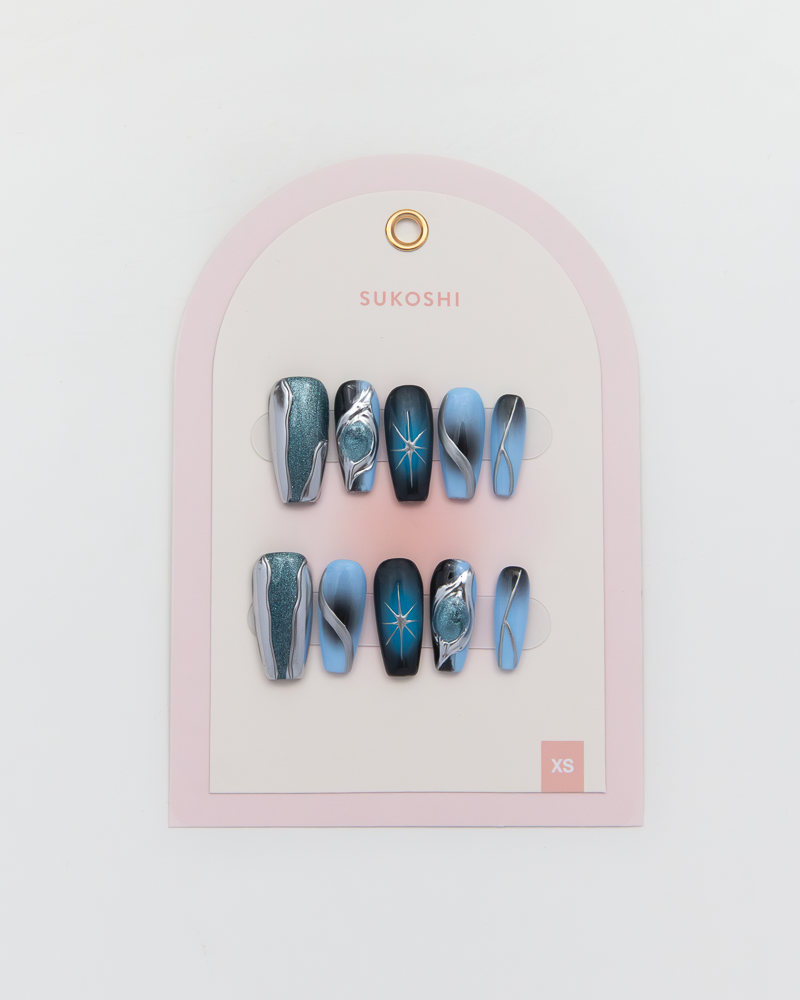 SUKOSHI Handmade Press-On Nails Intergalactic