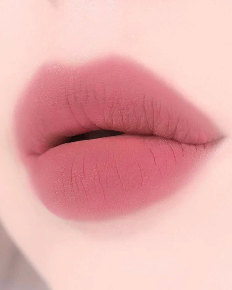 AOU Floofy Matte Balm