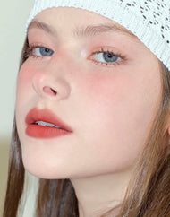 AOU Floofy Matte Balm