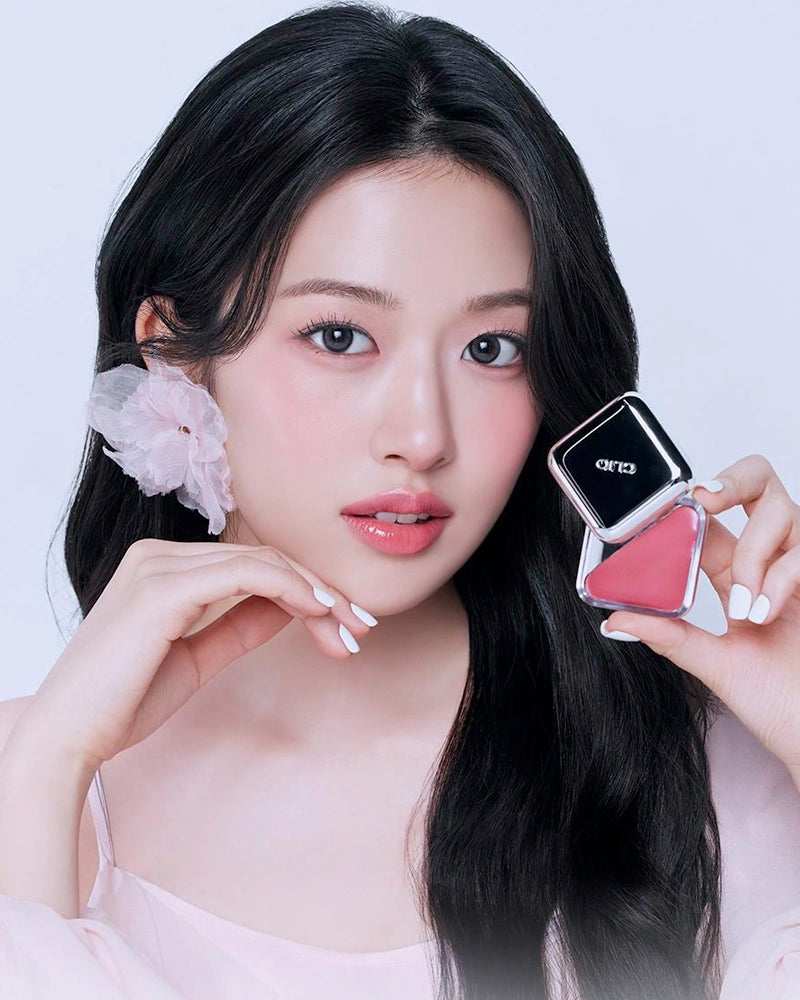 CLIO Essential Lip Cheek Tap