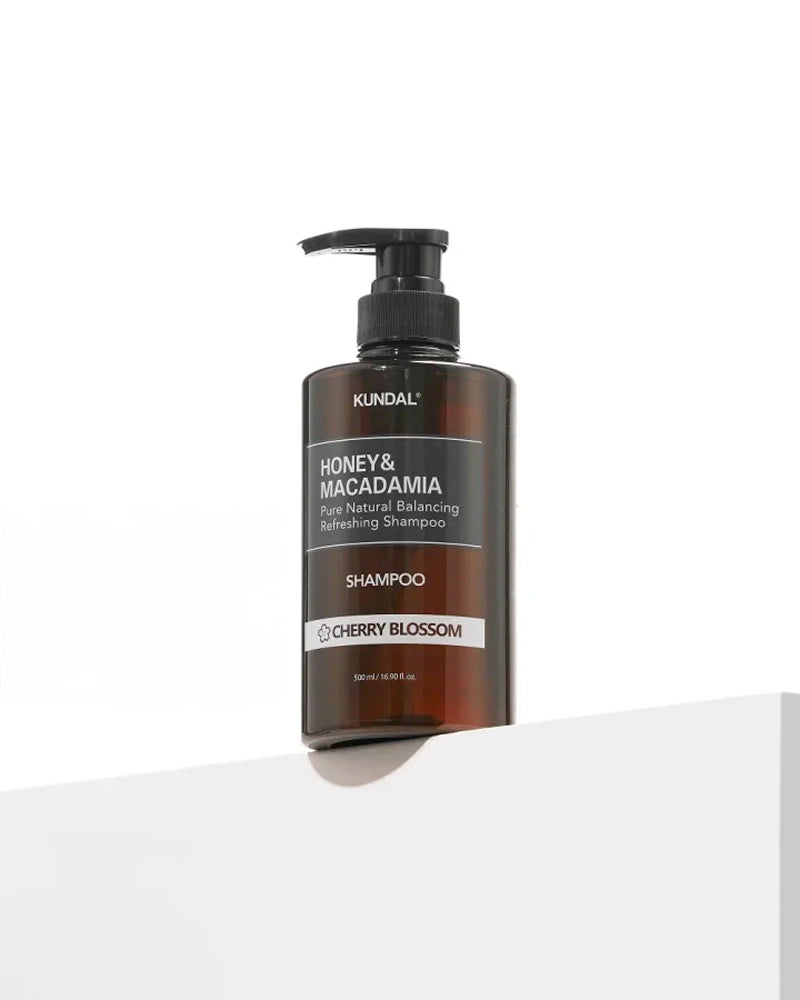 KUNDAL Honey & Macadamia Nature Shampoo #Cherry Blossom