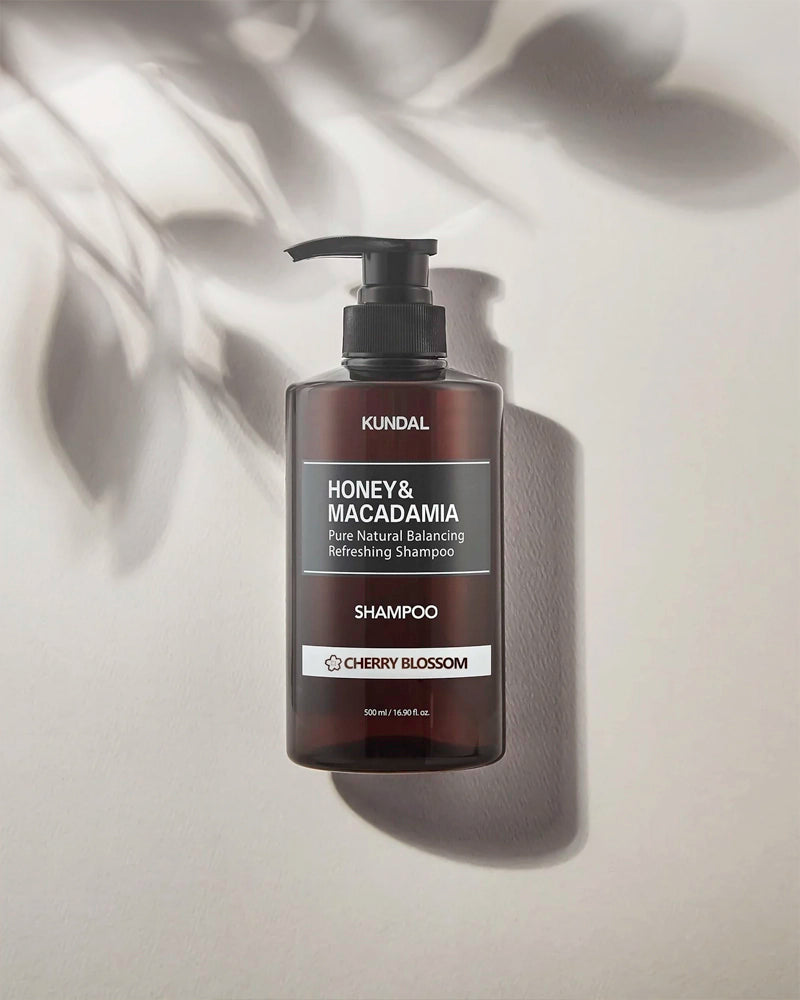 KUNDAL Honey & Macadamia Nature Shampoo #Cherry Blossom