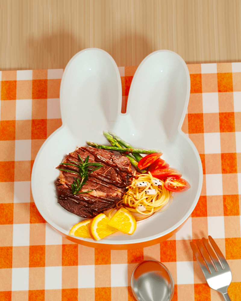 Plat en céramique en forme de Miffy