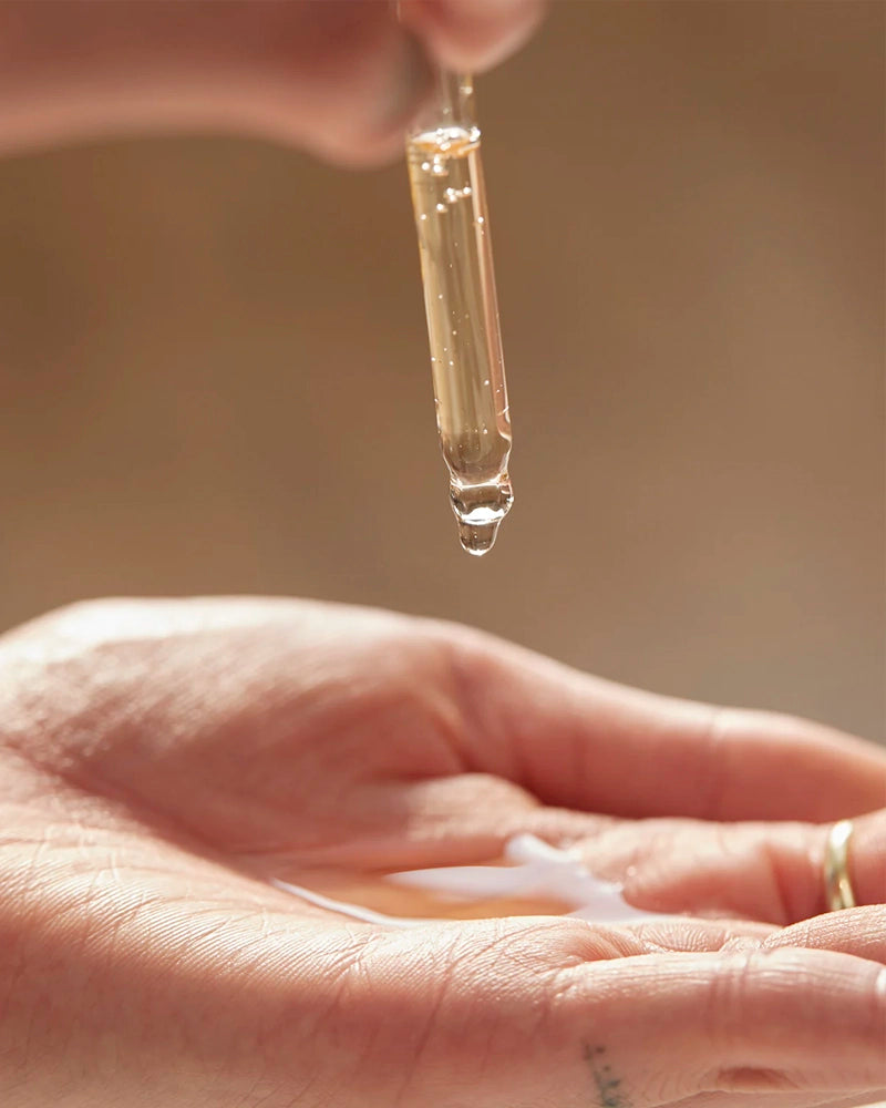 shaishaishai CAFFEINE SHOT Blemish Toning Serum