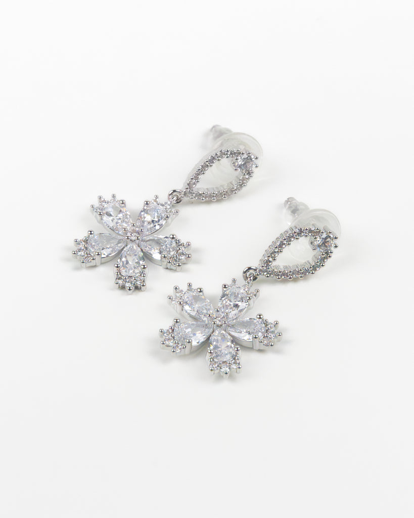 SUKOSHI Snowflower Crystal Bloom Drop Earrings