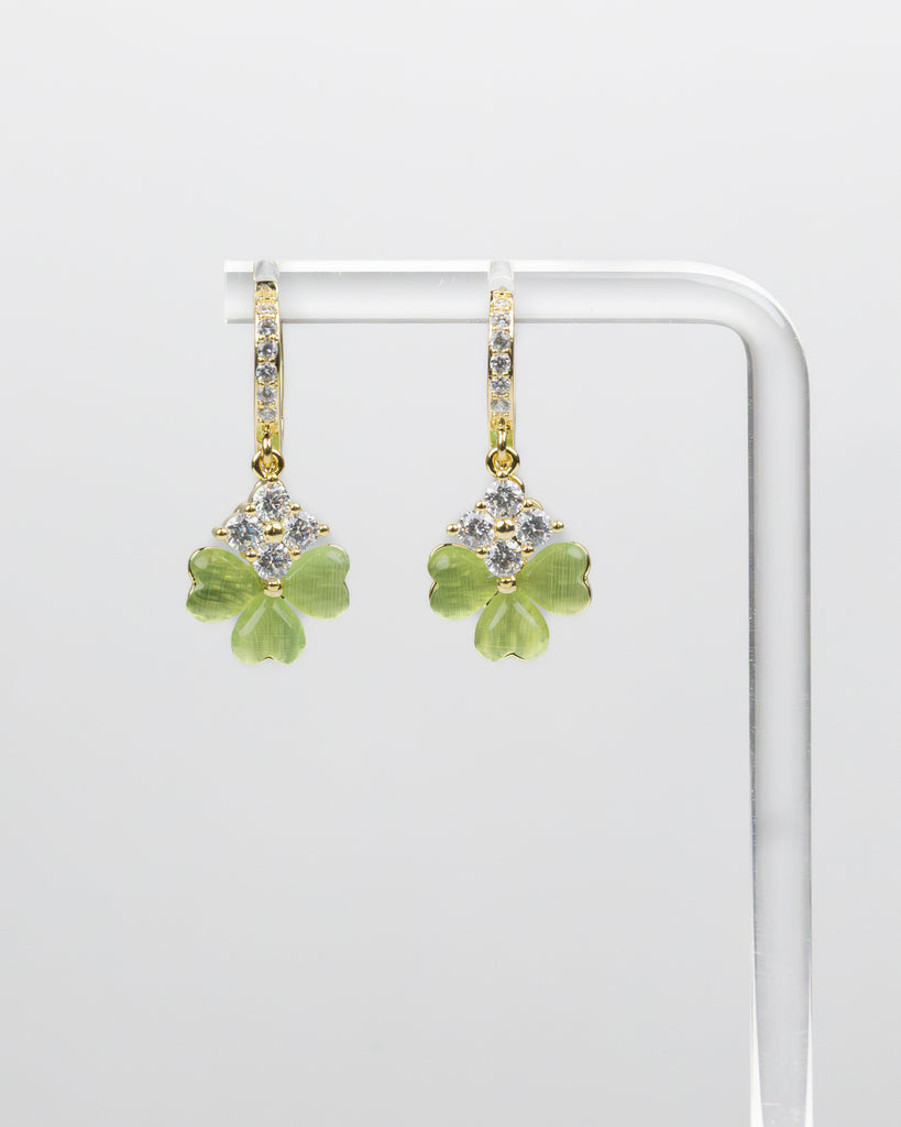 SUKOSHI Lucky Clover Crystal Drop Hoops