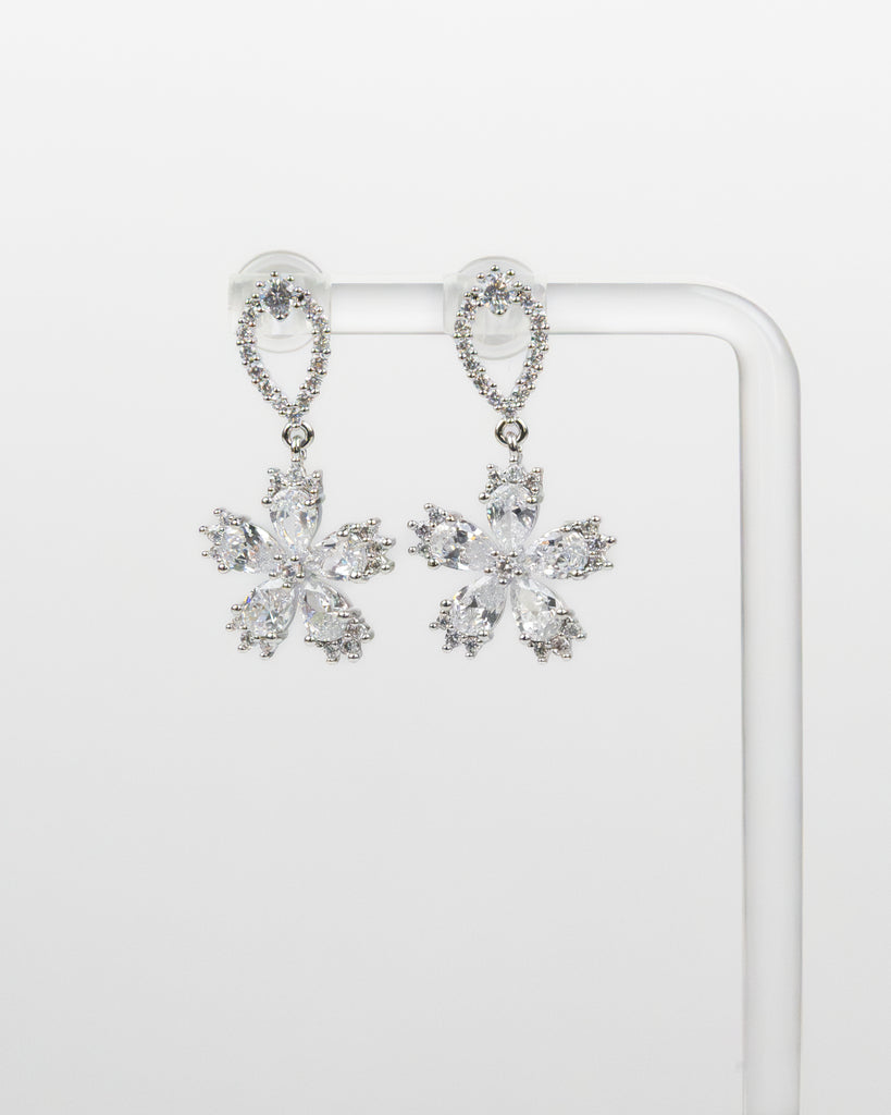 SUKOSHI Snowflower Crystal Bloom Drop Earrings
