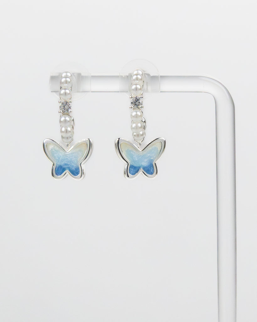 SUKOSHI Blue Drift Butterfly Pearl Hoops