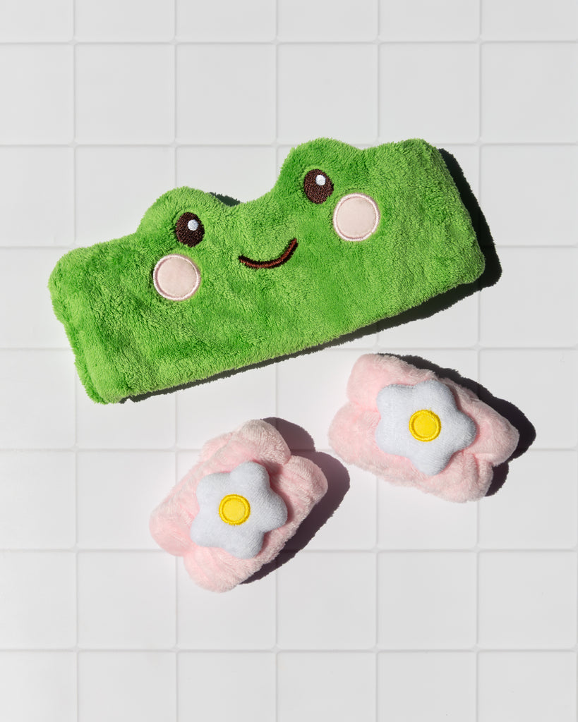 SUKOSHI Froggy Face Wash Headband and Wristbands Set