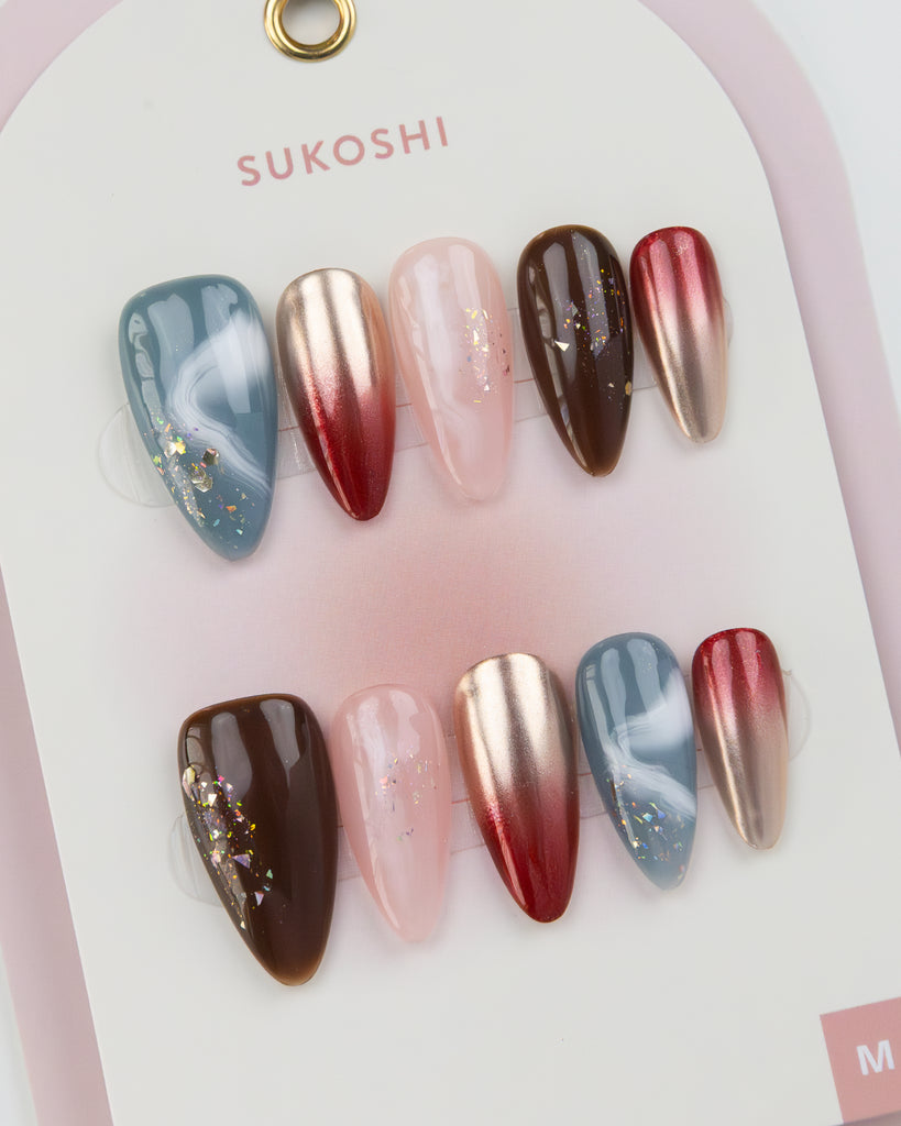 SUKOSHI Handmade Press-On Nails Golden Sands