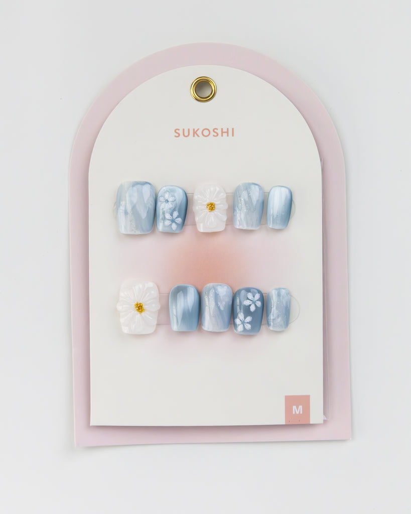 SUKOSHI Handmade Press-On Nails Denim Blossom