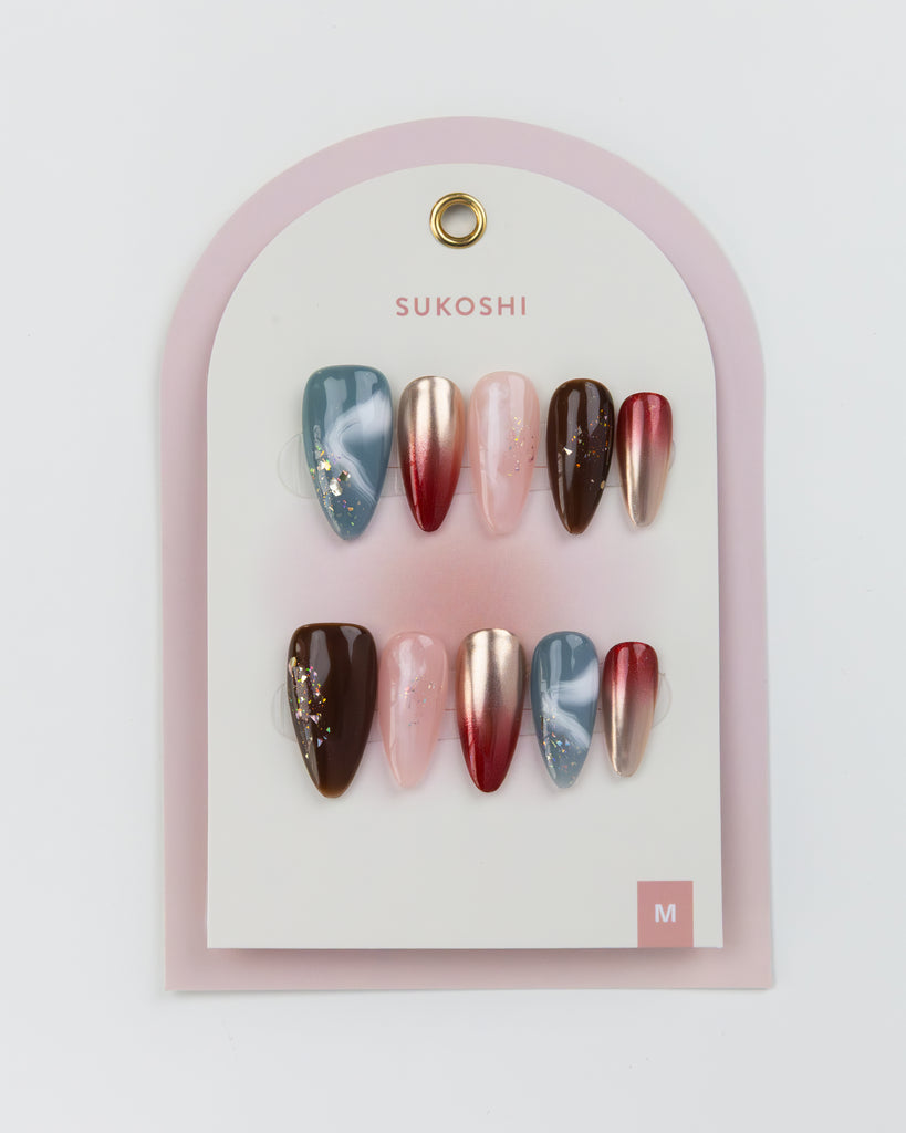 SUKOSHI Handmade Press-On Nails Golden Sands