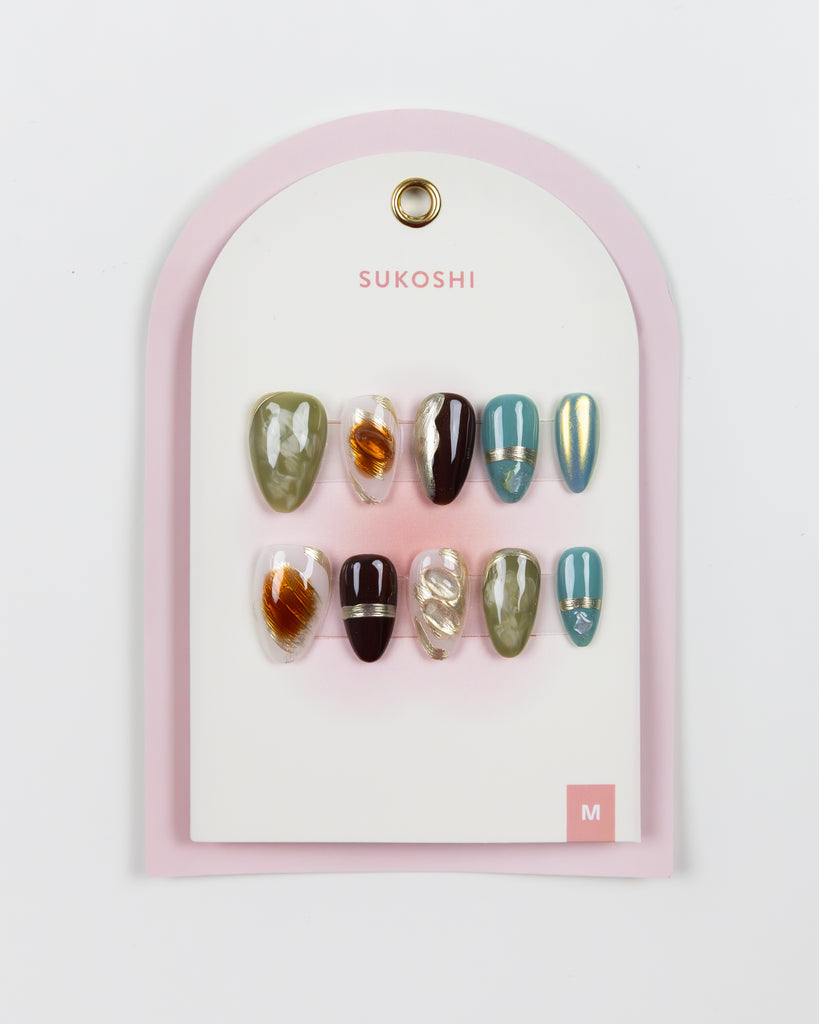 SUKOSHI Handmade Press-On Nails Beach Boardwalk
