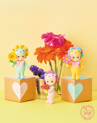 Coffret cadeau surprise en forme de fleur avec mini figurine Sonny Angel®