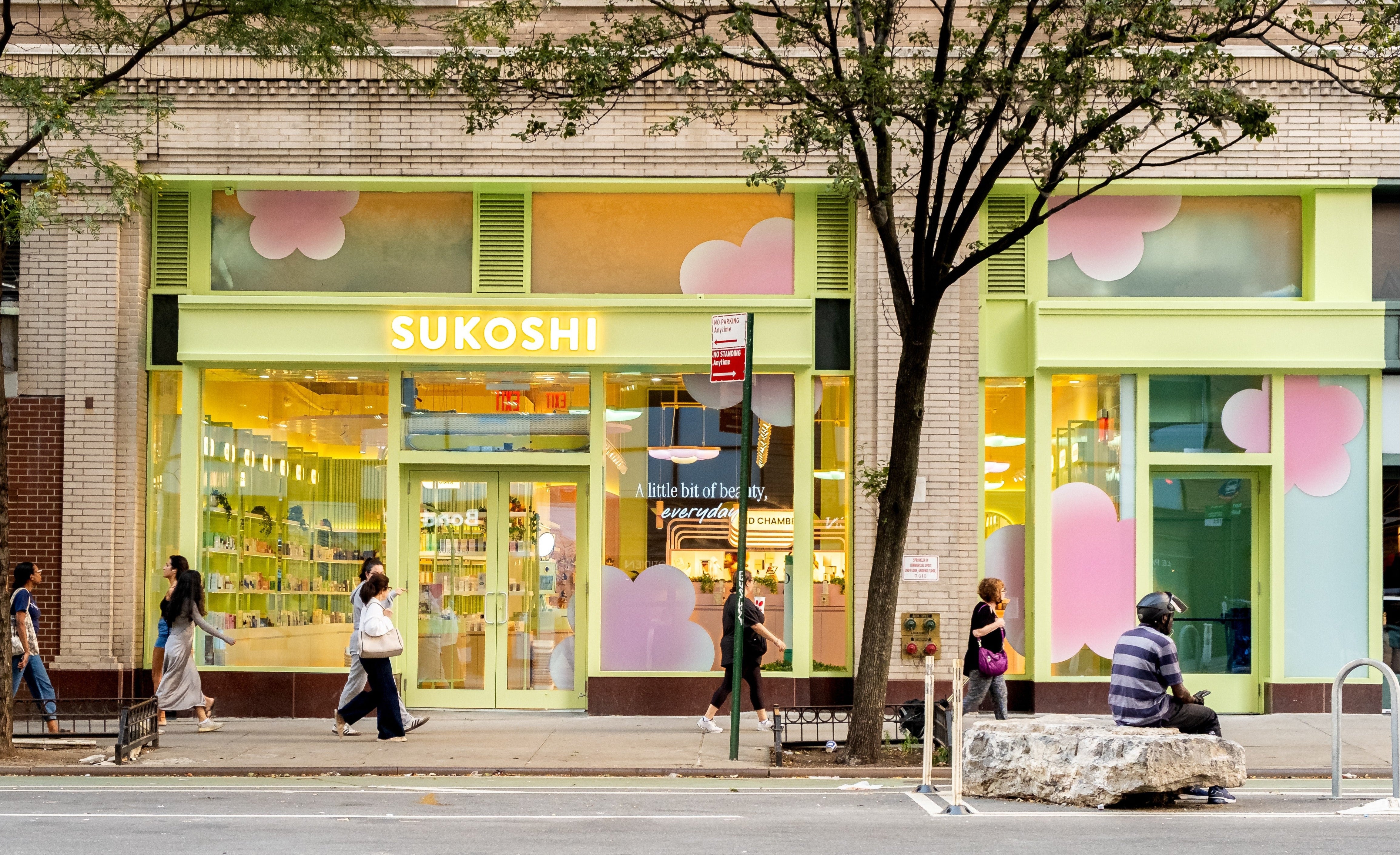 Store Image
