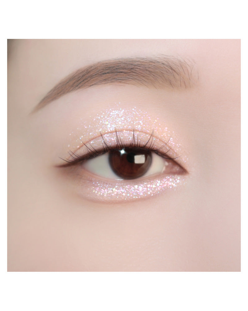 Ombre à paupières longue tenue Glitz de WAKEMAKE