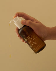 AXIS-Y ay&me Biome Resetting Moringa Cleansing Oil