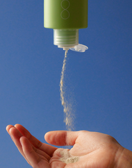 Poudre lavante au thé vert et aux enzymes de Wishtrend 110 g
