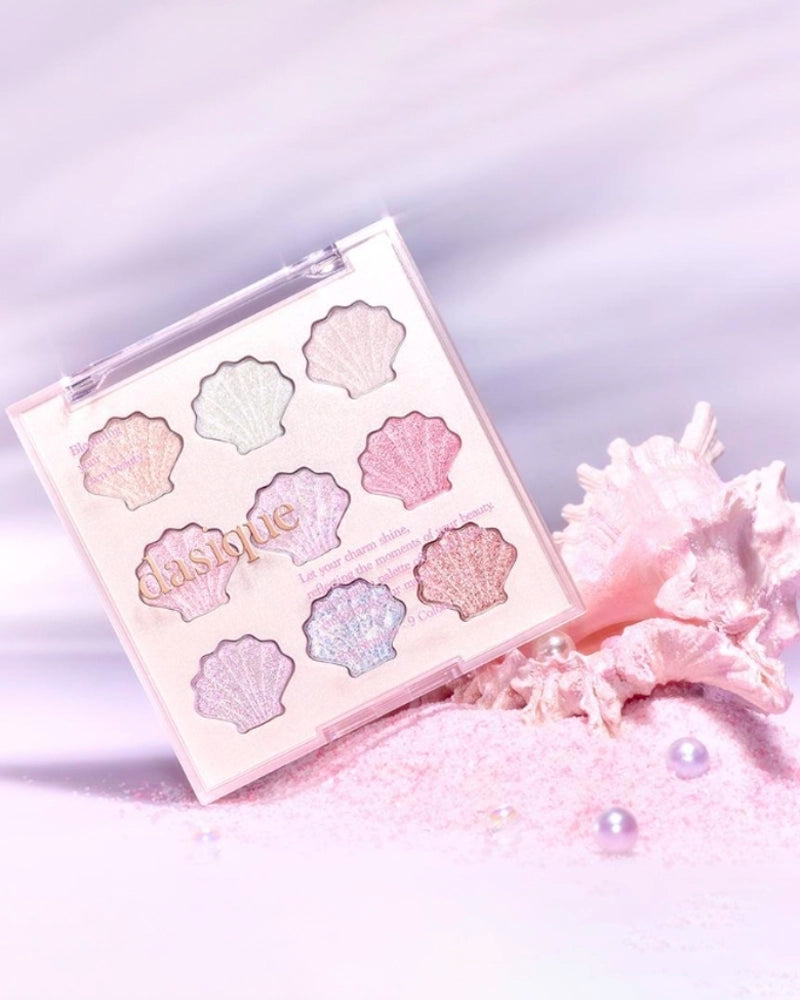 dasique Shadow Palette: Twinkle Mermaid Collection