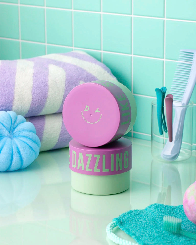 Dear Doer Dazzling Body Scrub