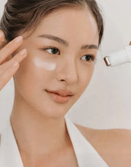 Dr. Althea Retinol Flat Iron Eye Roller