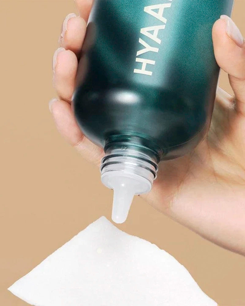 HYAAH Licorice First Essence