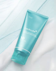 medicube Azelaic Acid Niacinamide Deep Clean Foam Cleanser