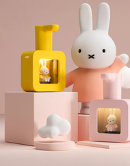 Distributeur de savon automatique MIPOW x Miffy