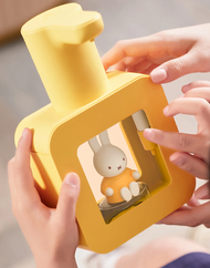 Distributeur de savon automatique MIPOW x Miffy