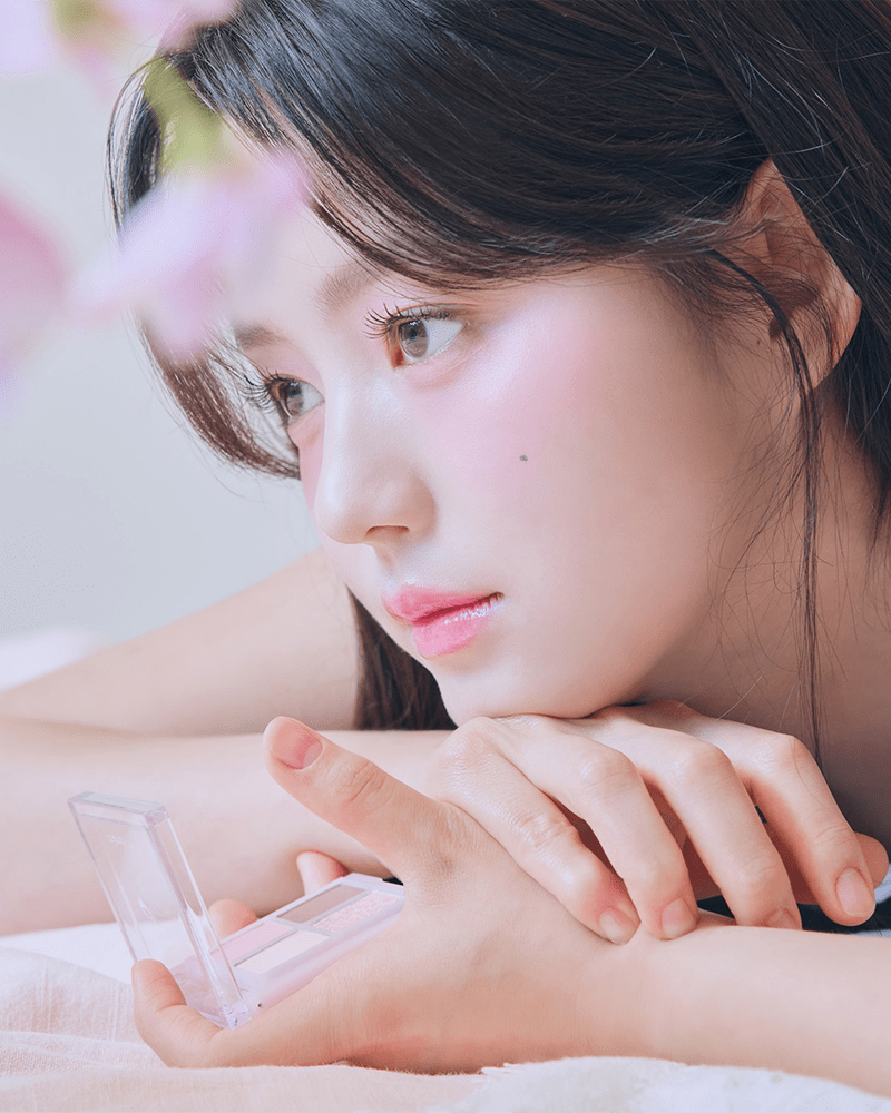Série de lait Better Than Eyes de rom&nd #Fraise sèche