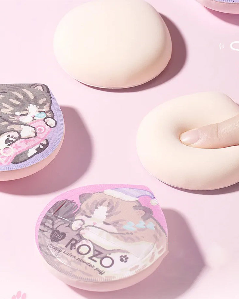 ROZO Sleepy Kitten Powder Puff with Case