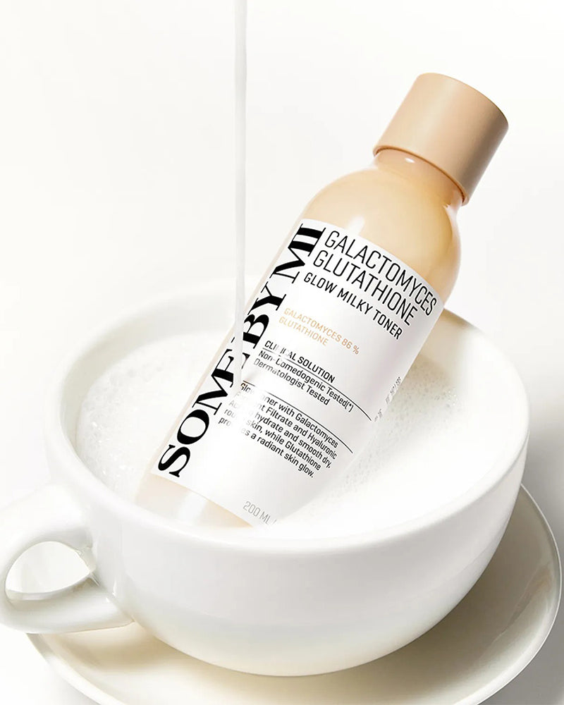 SOME BY MI Galactomyces Glutathione Glow Milky Toner