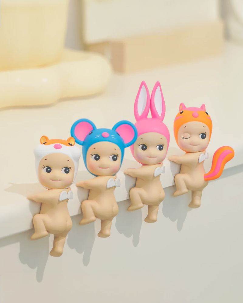 Mini figurine Sonny Angel® HIPPERS Série « Regard en arrière »