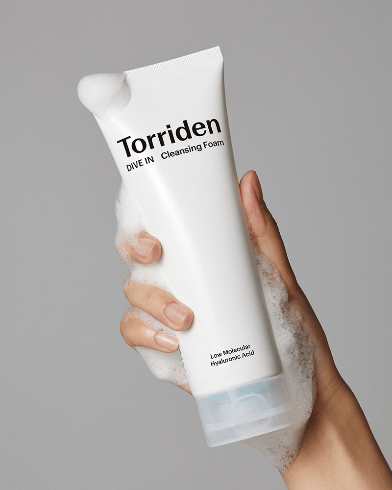 Torriden DIVE-IN Mousse nettoyante à l'acide hyaluronique de faible poids moléculaire