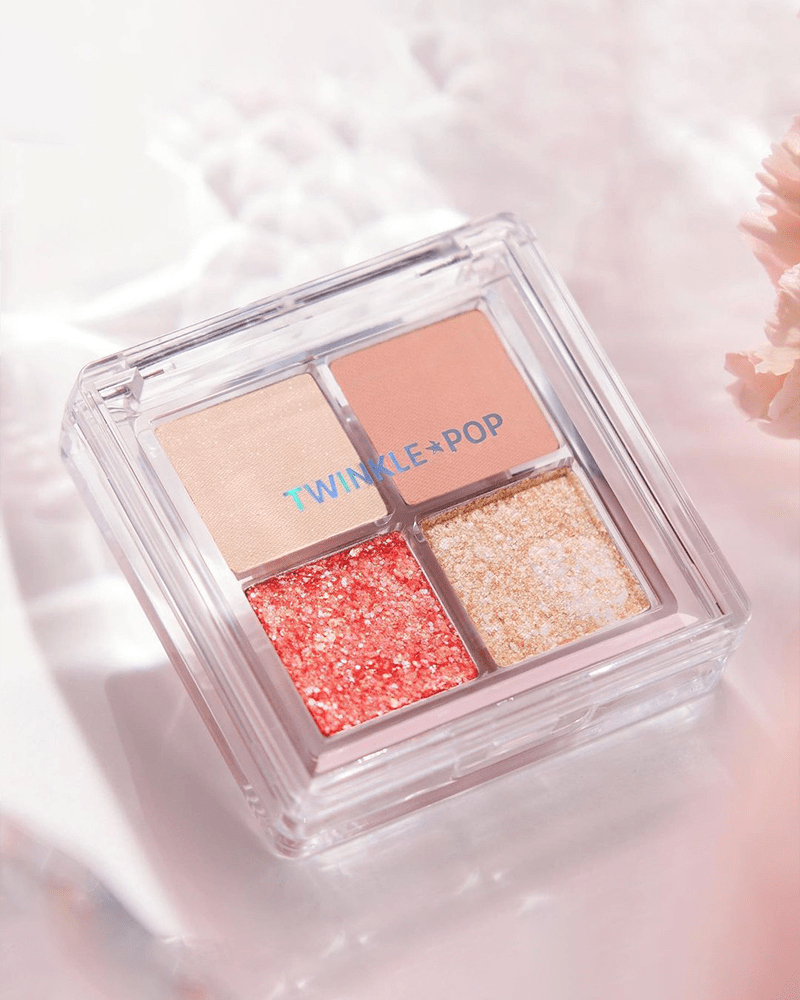 Palette de fards à paupières pailletés Pearl Flex TWINKLE POP de CLIO n° 03 HEY, CORAL