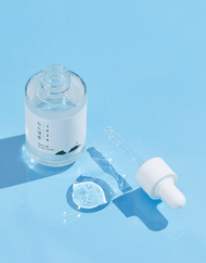 ROUND LAB 1025 Dokdo Ampoule dropper and ampoule